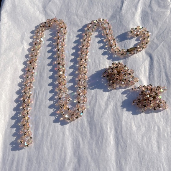 🌸 Vintage West German Pink Bead Necklace and Earrings - Picture 4 of 8